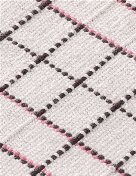 modern rug Reti Outdoor Black Pink by GAN zoom VIEW- new 2025 |TAPPETI.it