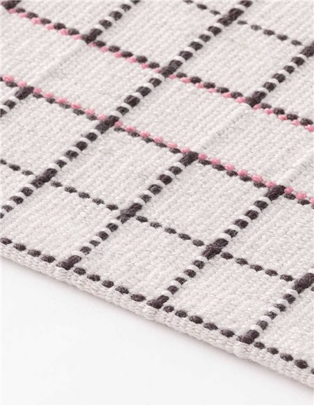 Reti Outdoor Black Pink