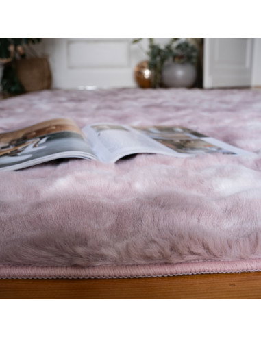 Camouflage 845 Pink Hand-Tufted Rug – Soft & Stylish