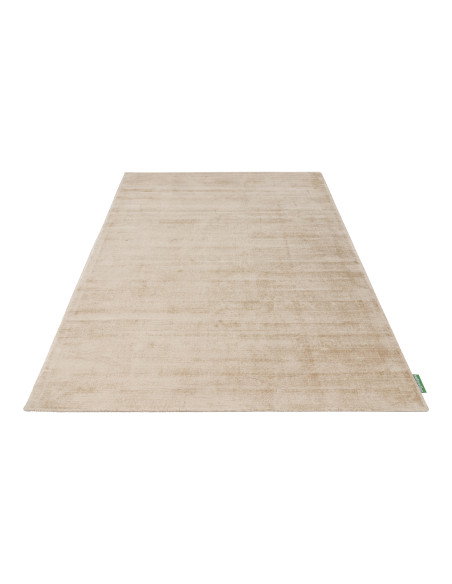 Maori 220 Beige Handwoven Viscose Rug – Elegant & Natural