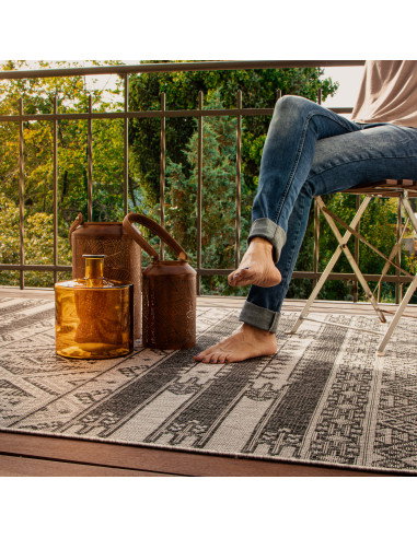 Nordic 876 Grey Vintage Style Rug – Durable & Stylish