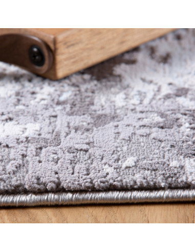 Opal 912 Taupe Rug – Vintage Style & Durable Comfort