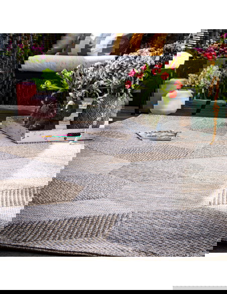 Oslo 705 Taupe Geometric Rug – Durable & Stylish