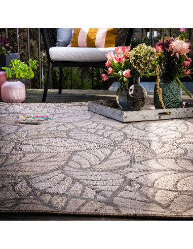 Oslo 707 Taupe Floral Rug – Durable & Elegant Design
