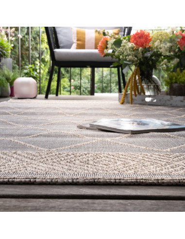 Oslo 710 Taupe Geometric Rug – Durable & Stylish