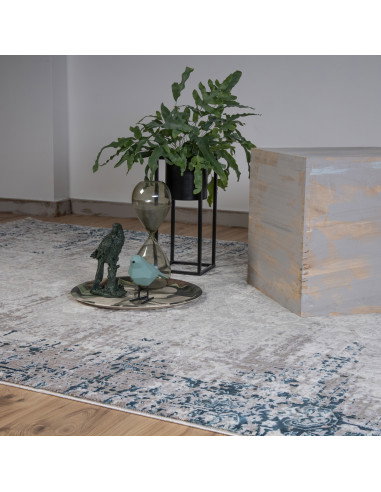 Vintage Aqua Rug with Soft Tones & Durable Comfort