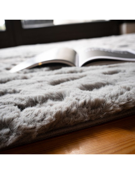 Valley 245 Silver Hand-Tufted Rug – Modern Luxury