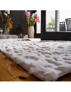 Valley 245 Ivory Hand-Tufted Rug – Soft & Durable 2