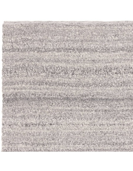 Tappeto Abbus Steel in poliestere, design boho chic e tinta unita, perfetto per ambienti moderni ed etnici con stile e comfort.