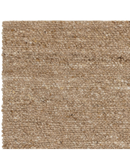 Tappeto Adler Honey in lana naturale, stile boho chic, morbido e artigianale, perfetto per ambienti caldi e accoglienti.
