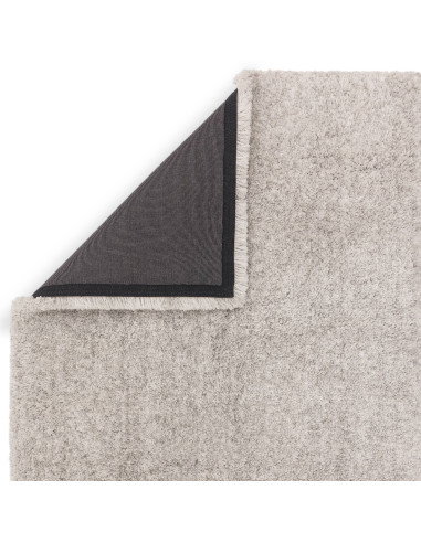 Discover the Barnaby Silver boho rug with plush microfiber texture, handmade comfort, and easy care—perfect for adding cozy sty