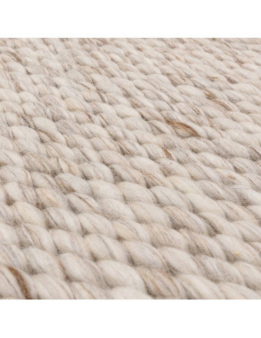 Tappeto Zander Oyster: elegante e artigianale, perfetto per ambienti boho chic. Morbido, resistente e facile da pulire, disponi