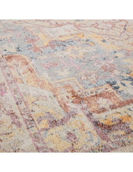 Elevate your home with the Flores Azin FR01 classic rug, featuring a timeless medallion pattern and durable, easy-care syntheti