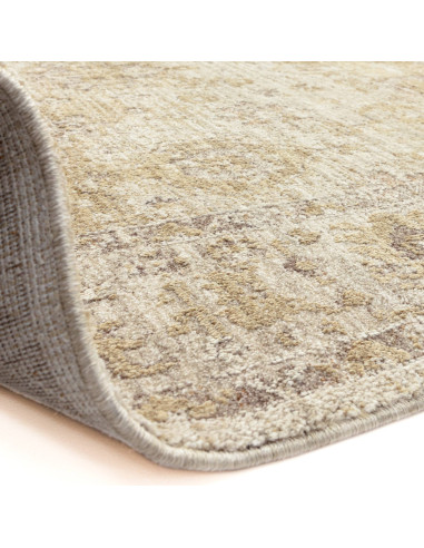 Elevate your space with the Heriz Ornate Beige rug, a durable classic rug featuring timeless medallion patterns in soft, neutra