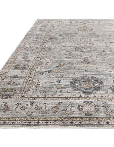 Add timeless charm with the Jasper JA01 Blue vintage rug, blending classic rug style and durable synthetic fibers for easy care
