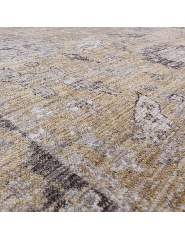 Tappeto Jasper JA06 Yellow/Gold: eleganza vintage e motivo astratto per ambienti caldi e raffinati. Perfetto tra i tappeti trad