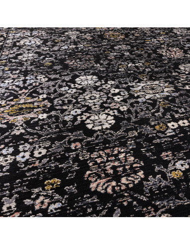 Tappeto Sovereign Vintage Floral: eleganza e resistenza per ambienti raffinati. Perfetto per chi cerca tappeti classici dal des