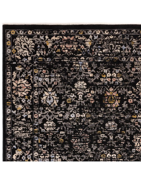 Tappeto Sovereign Vintage Floral: eleganza e resistenza per ambienti raffinati. Perfetto per chi cerca tappeti classici dal des