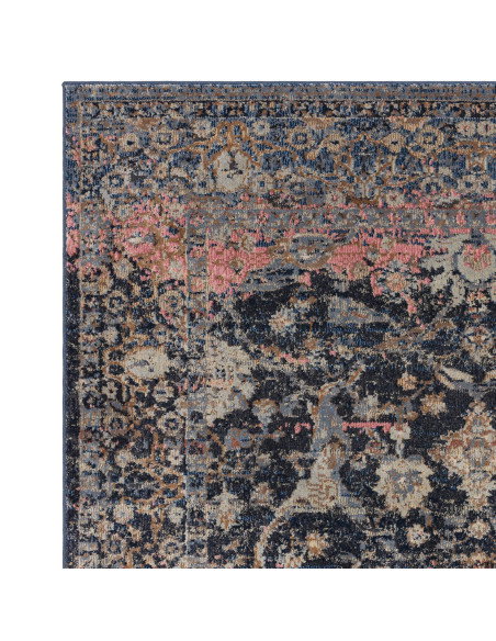 Tappeto Zola Fasa: eleganza classica e colori caldi per ambienti raffinati. Resistente, facile da pulire e perfetto per ogni sp