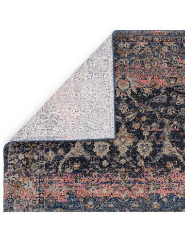 Tappeto Zola Fasa: eleganza classica e colori caldi per ambienti raffinati. Resistente, facile da pulire e perfetto per ogni sp