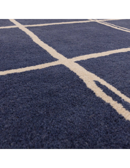 Tappeto Albany Grid Marine in lana naturale, design geometrico moderno, perfetto per soggiorni contemporanei eleganti e confort