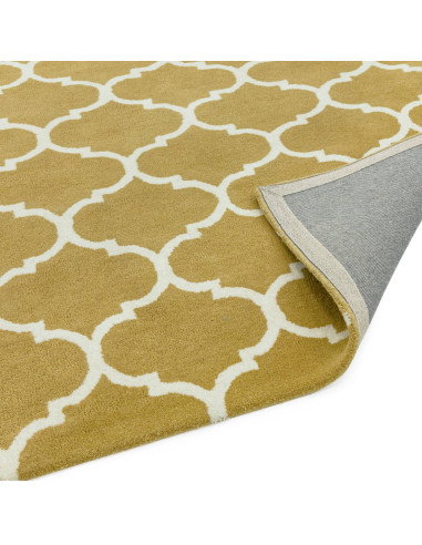 Tappeto Albany Ogee Ochre in lana naturale: design moderno e duraturo per un soggiorno elegante e accogliente. Perfetto tra i t