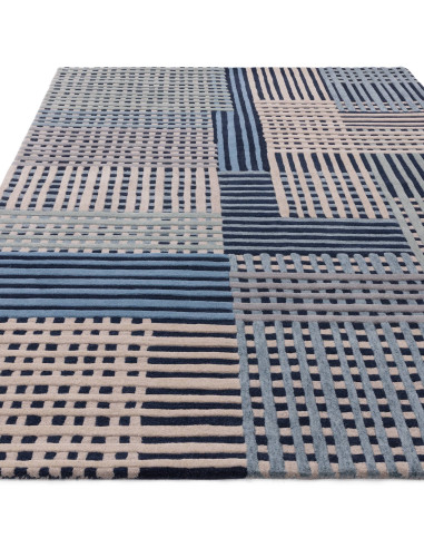 Tappeto Aspect Blue Multi: design moderno e geometrico in lana naturale, perfetto per ambienti contemporanei e soggiorni elegan