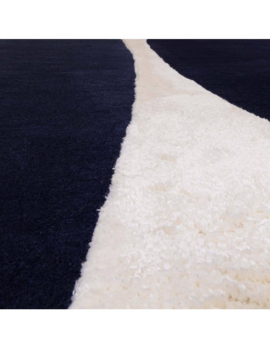 Tappeto Matrix 102 Signature Indigo: design moderno e materiali naturali per un soggiorno elegante e contemporaneo. Perfetto tr