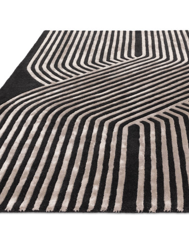 Elevate your space with the Matrix Solsitice Gunmetal, a modern designer rug featuring striking geometric patterns and luxuriou