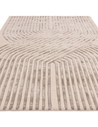 Tappeto Matrix Solsitice Ivory: design moderno e materiali naturali per un soggiorno elegante e accogliente. Perfetto tra i tap