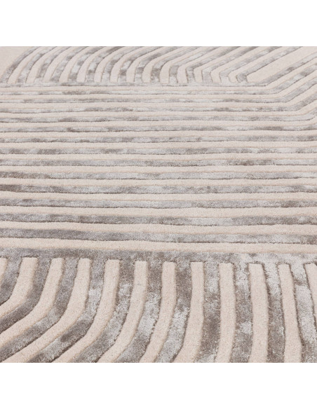 Tappeto Matrix Solsitice Ivory: design moderno e materiali naturali per un soggiorno elegante e accogliente. Perfetto tra i tap