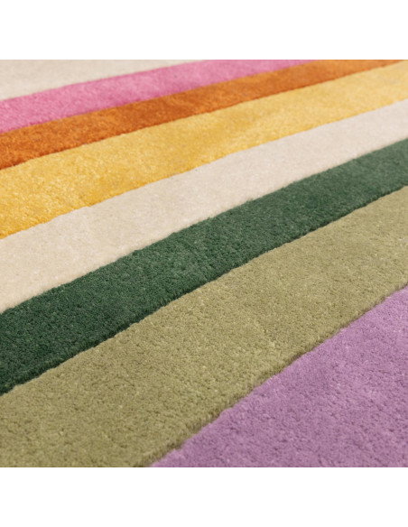 Tappeto Romy 01 Retro Pink: design geometrico moderno, comfort e colori caldi per un soggiorno unico. Perfetto tra i tappeti co