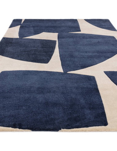 Tappeto Romy 03 Kite Blue: design geometrico moderno, colori eleganti e materiali resistenti per un soggiorno contemporaneo e r