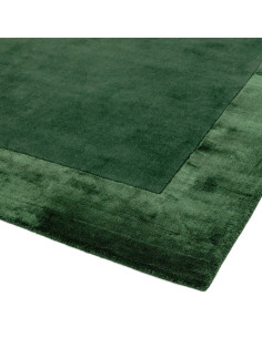 Elevate your space with the Ascot Green rug, a minimalist rug featuring elegant geometric design and natural wool-viscose fiber 2
