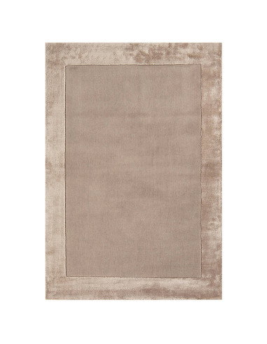 Tappeto Ascot Sand: eleganza minimalista e comfort, tinta unita sabbia, perfetto per ambienti moderni e raffinati. Facile da pu