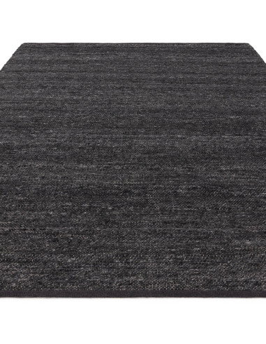 Tappeto Birkdale Indigo in lana e poliestere, tinta unita blu scuro, perfetto per ambienti minimal con stile e comfort duraturo
