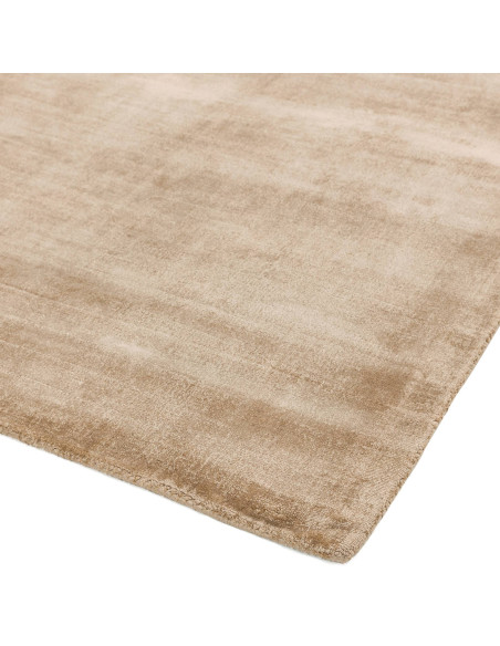 Elevate your space with the Blade Champagne rug, a minimalist rug in a neutral tone offering soft texture and effortless style