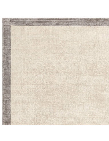 Elevate your space with the Blade Border Putty/Silver 07, a handcrafted minimalist rug featuring neutral tones and durable natu