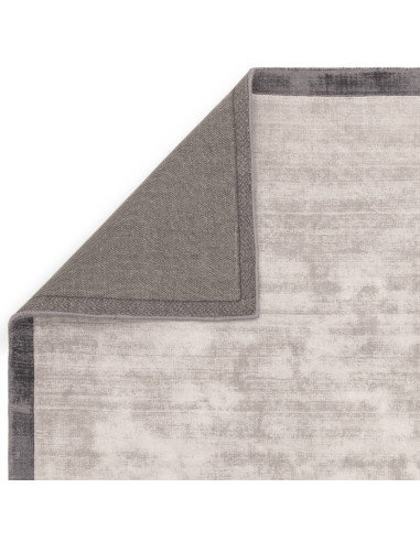 Tappeto minimal tinta unita Blade Border Silver/Grey 08: eleganza artigianale, morbidezza e design versatile per ogni ambiente