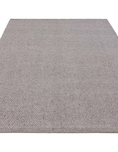 Tappeto Finley Grey: eleganza minimal e tinta unita in grigio chiaro, perfetto per ogni ambiente moderno. Resistente, facile da