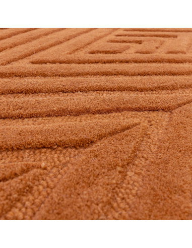 Tappeto Hague Desert in lana naturale, design geometrico minimal e tinta unita, perfetto per ambienti moderni e raffinati. Resi