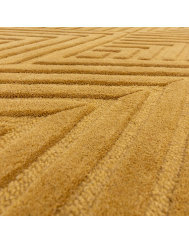 Hague Ochre: tappeto geometrico in lana naturale, perfetto per ambienti moderni. Eleganza minimal e qualità artigianale in ogni
