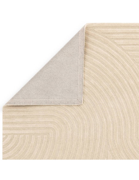 Tappeto Hague Sand in lana naturale: design geometrico e tinta unita per un tocco minimal ed elegante in ogni ambiente.