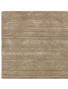 Tappeto Henley Sage in viscosa e lana, tinta unita verde salvia, perfetto per ambienti minimal e raffinati. Eleganza naturale e 2