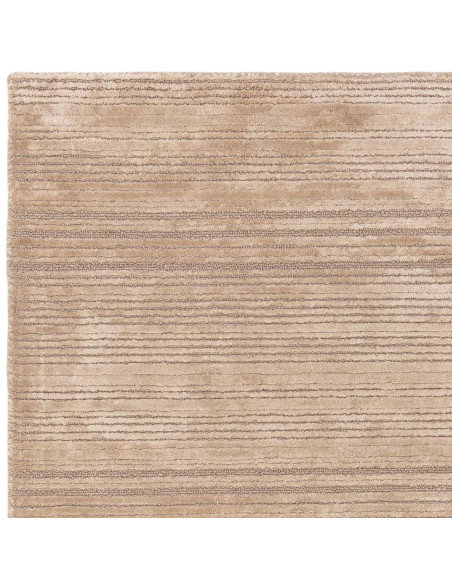 Tappeto Henley Sand: eleganza minimalista tinta unita, morbido e resistente, perfetto per valorizzare ogni ambiente con stile e