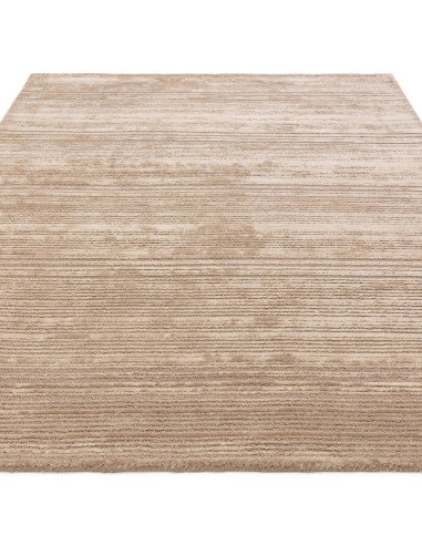 Tappeto Henley Sand: eleganza minimalista tinta unita, morbido e resistente, perfetto per valorizzare ogni ambiente con stile e