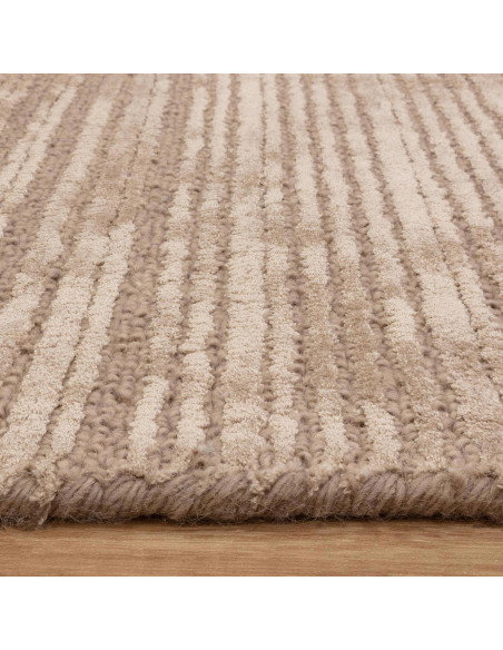 Tappeto Henley Sand: eleganza minimalista tinta unita, morbido e resistente, perfetto per valorizzare ogni ambiente con stile e