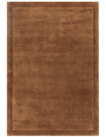Tappeto tinta unita Rise Rust in lana e viscosa, artigianale e minimal, per un ambiente caldo, elegante e resistente nel tempo.