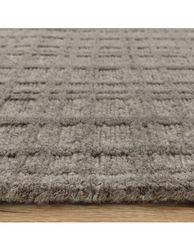 Tappeto Thatch Taupe: eleganza geometrica e comfort naturale in un design tinta unita, perfetto per ambienti moderni e minimali