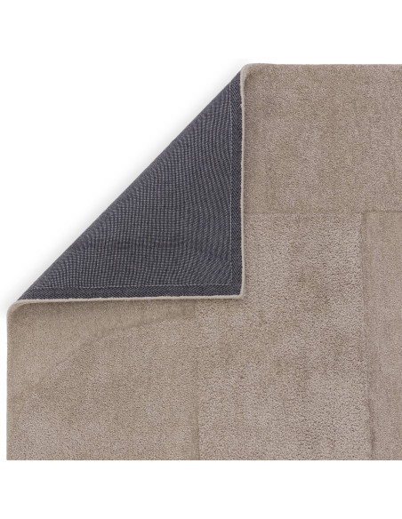 Tappeto Tova Moleskin: eleganza minimal e tinta unita, comfort e stile per ambienti moderni. Facile da pulire, morbido e versat